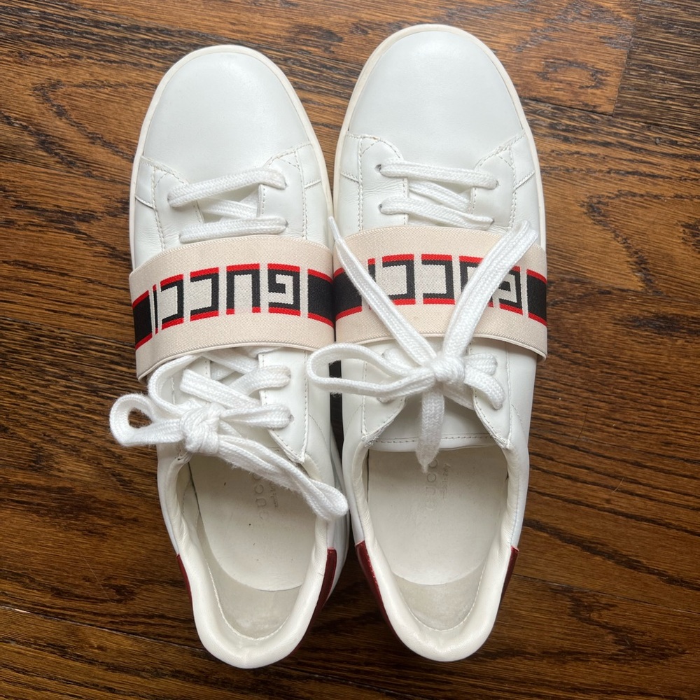 Gucci Sneakers. Women size 9.